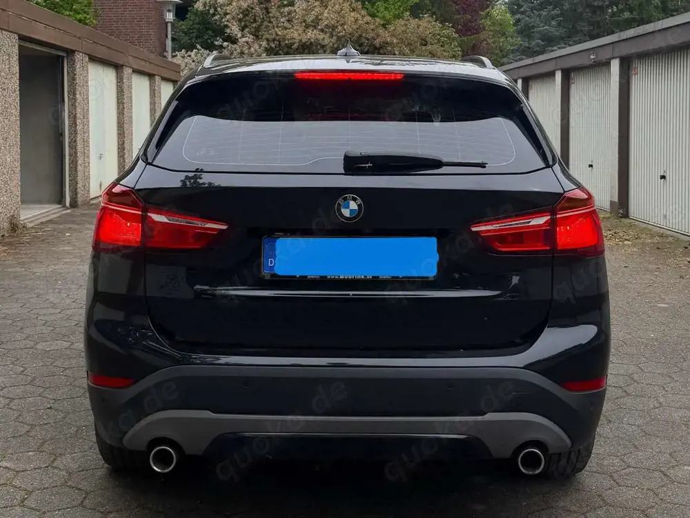 BMW X1 BMW X1 sDrive 20 d Sport Line-Head up Display