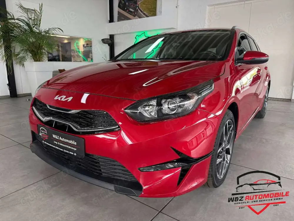Kia Ceed SW / cee'd SW Ceed 1.5 T-GDI Kombi +Navi+Kamera+SHZ+PDC+