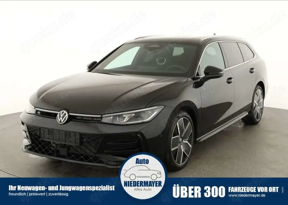 Volkswagen Passat Variant TDI DSG 4M R-LINE, Pano, AHK, IQ.Light, HUD, 19-Zo