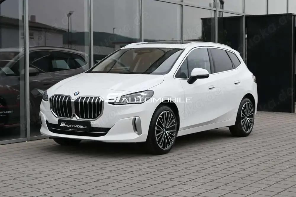 BMW 218