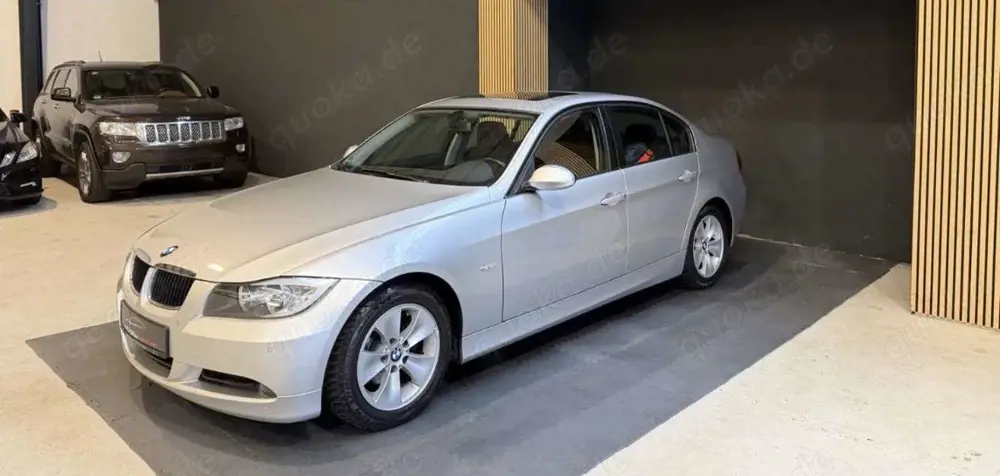 BMW 320 320i