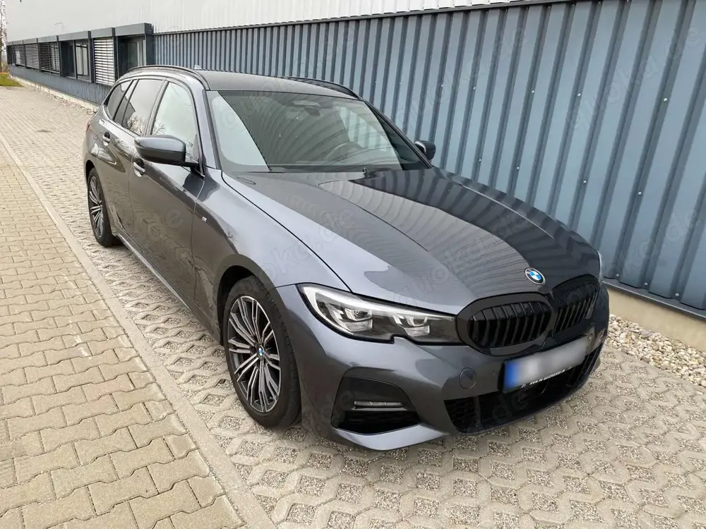BMW 320 3er Touring Diesel 320d Touring xDrive Aut. M Sport