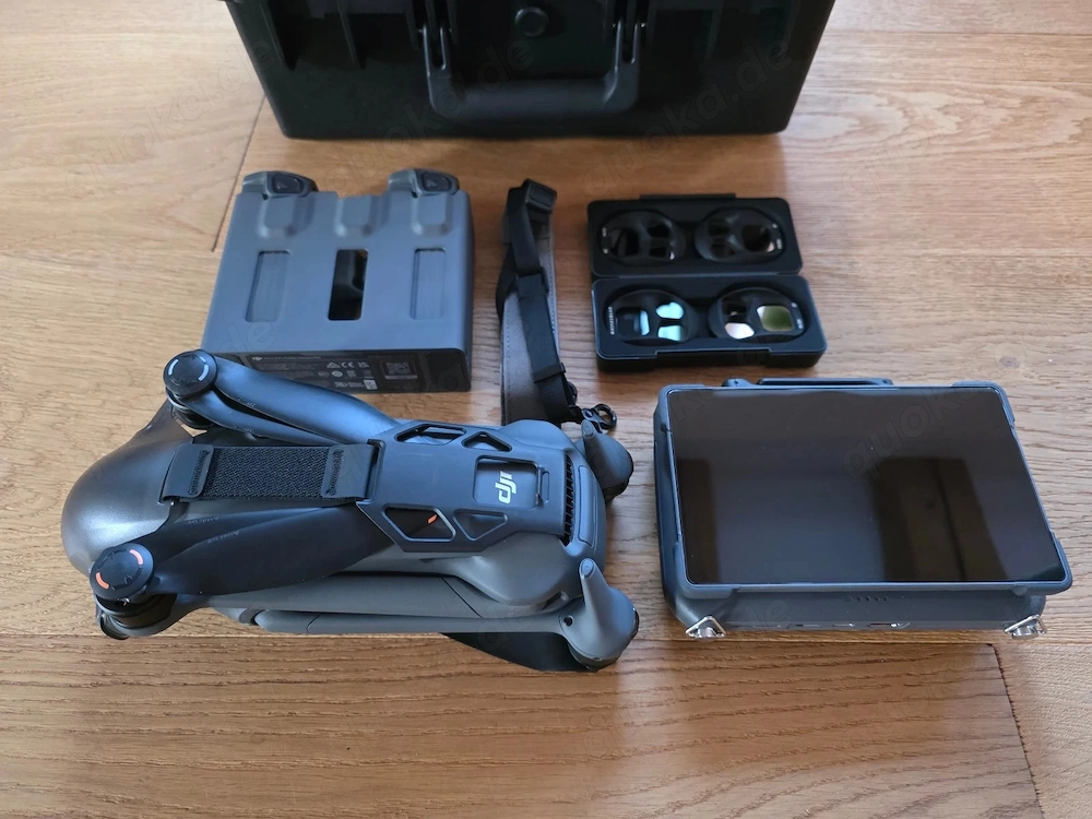 DJI Mavic 4 Pro 512 GB Creator Combo RC Pro 2 Jahre Care Refresh Drohne Copter.de