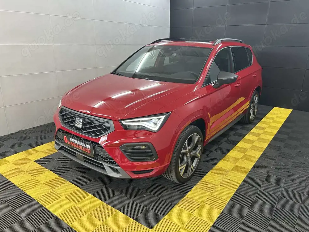 SEAT Ateca FR 4Drive+ACC+DCC+Pano+AHK+Memo+Kessy+LED