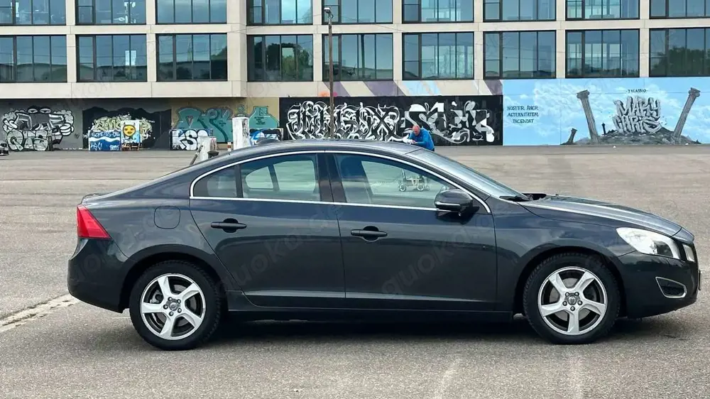 Volvo S60