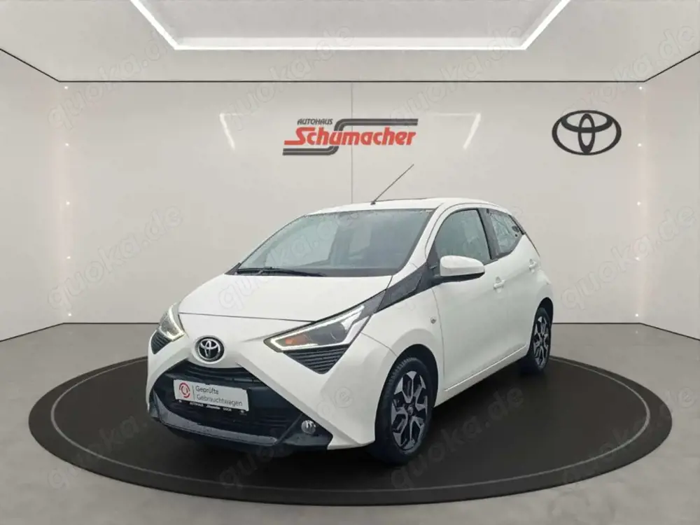 Toyota Aygo x-play club+ACAA+GJ-RÄDER !!