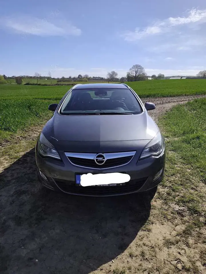 Opel Astra Sportstourer