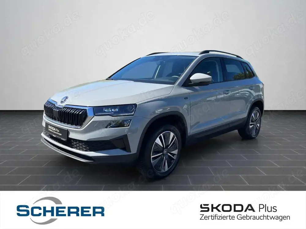 Skoda Karoq Tour 2,0 TDI DSG NAVI AHK STANDHZG MATRIX-