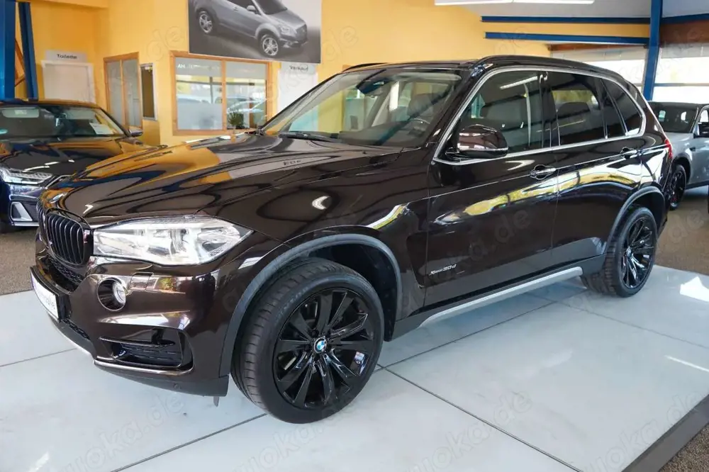 BMW X5 xDrive 30 d XENON / NAVI / LEDER / HUD /R-KAM