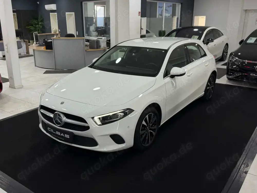 Mercedes-Benz A 250 e 8G STYLE*MBUX*LED*CARPLAY*SPUR*1.HAND*