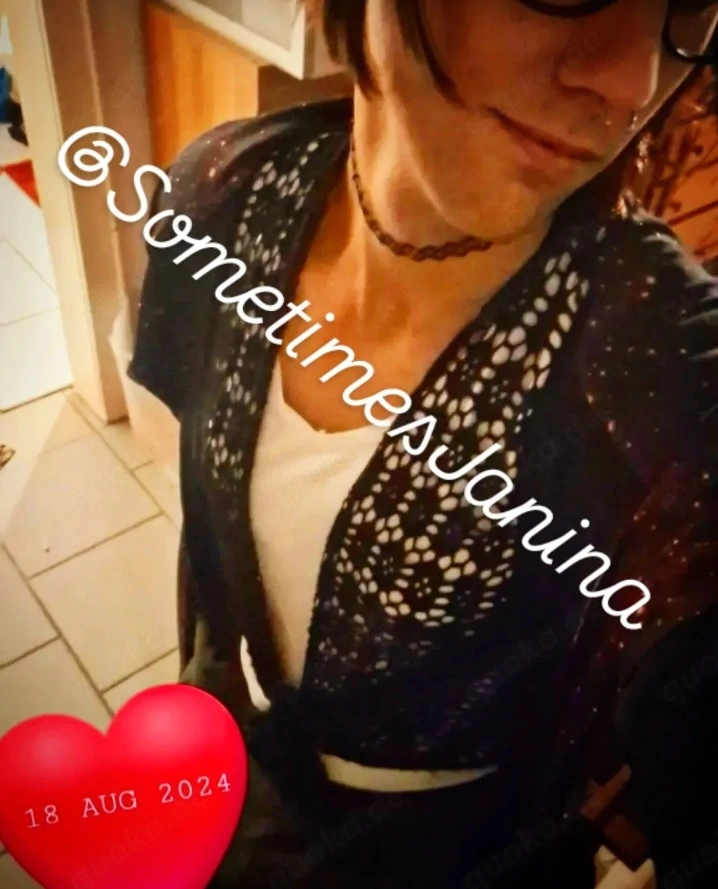 Femboy aus Duisburg schluckt für 20 