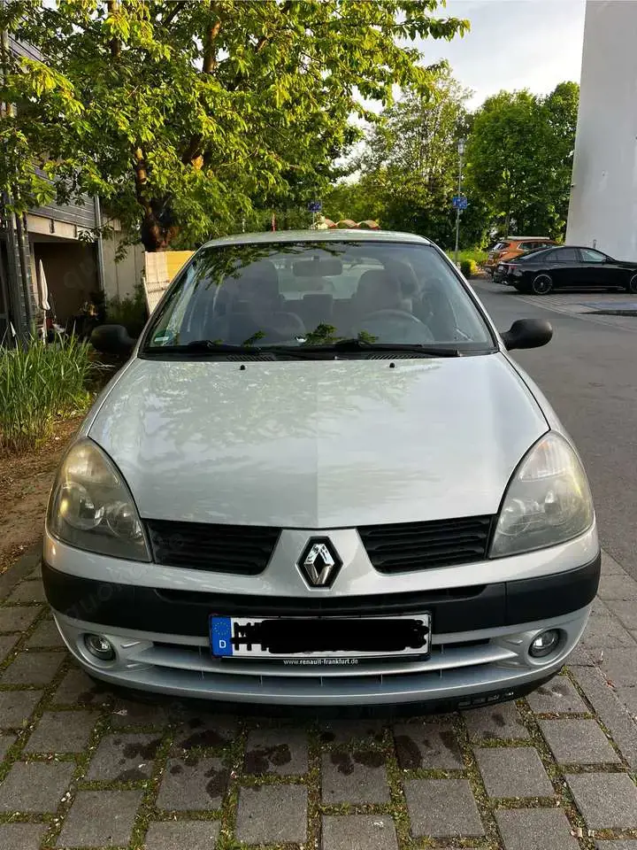 Renault Clio 1.4 Automatik Initiale