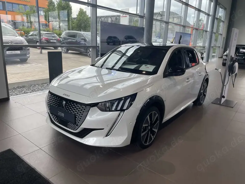 Peugeot e-208 208 Elektromotor 136 GT Pack