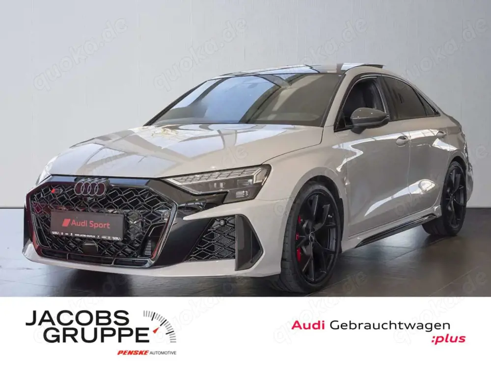 Audi RS3 Limousine 2.5 TFSI quattro Sportabgas/Sonos/Schalensitze/Dynamik/P
