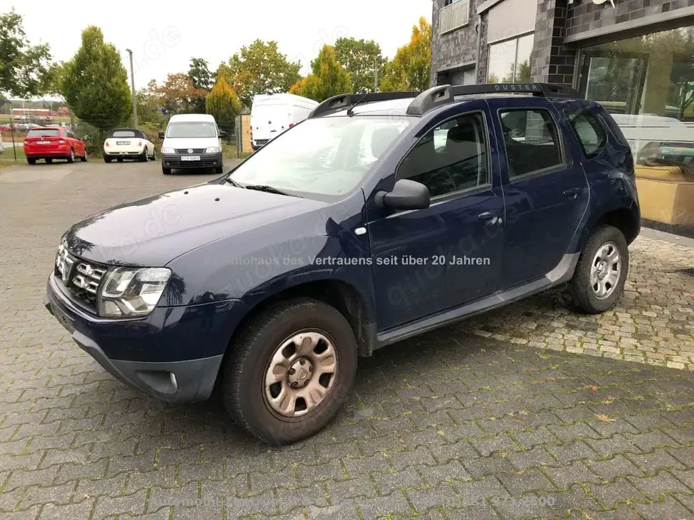 Dacia Duster 1.2 16V TCE Laureate 4x2   ***Motorschade
