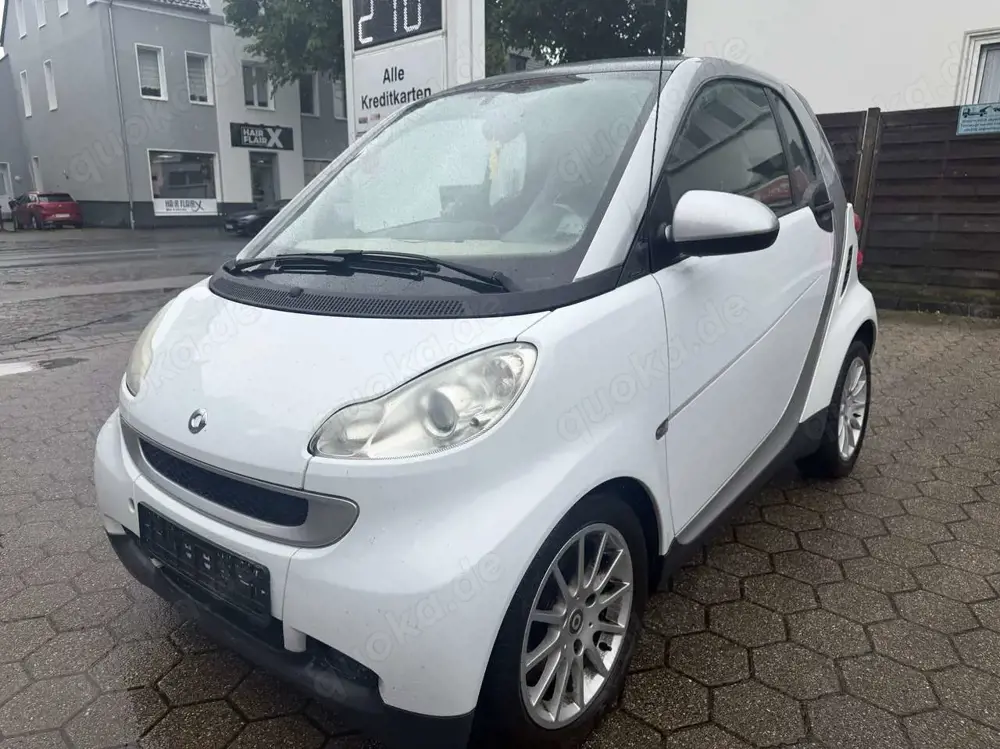 smart forTwo Micro Hybrid Drive Automatik Kamera Top Gepflegt