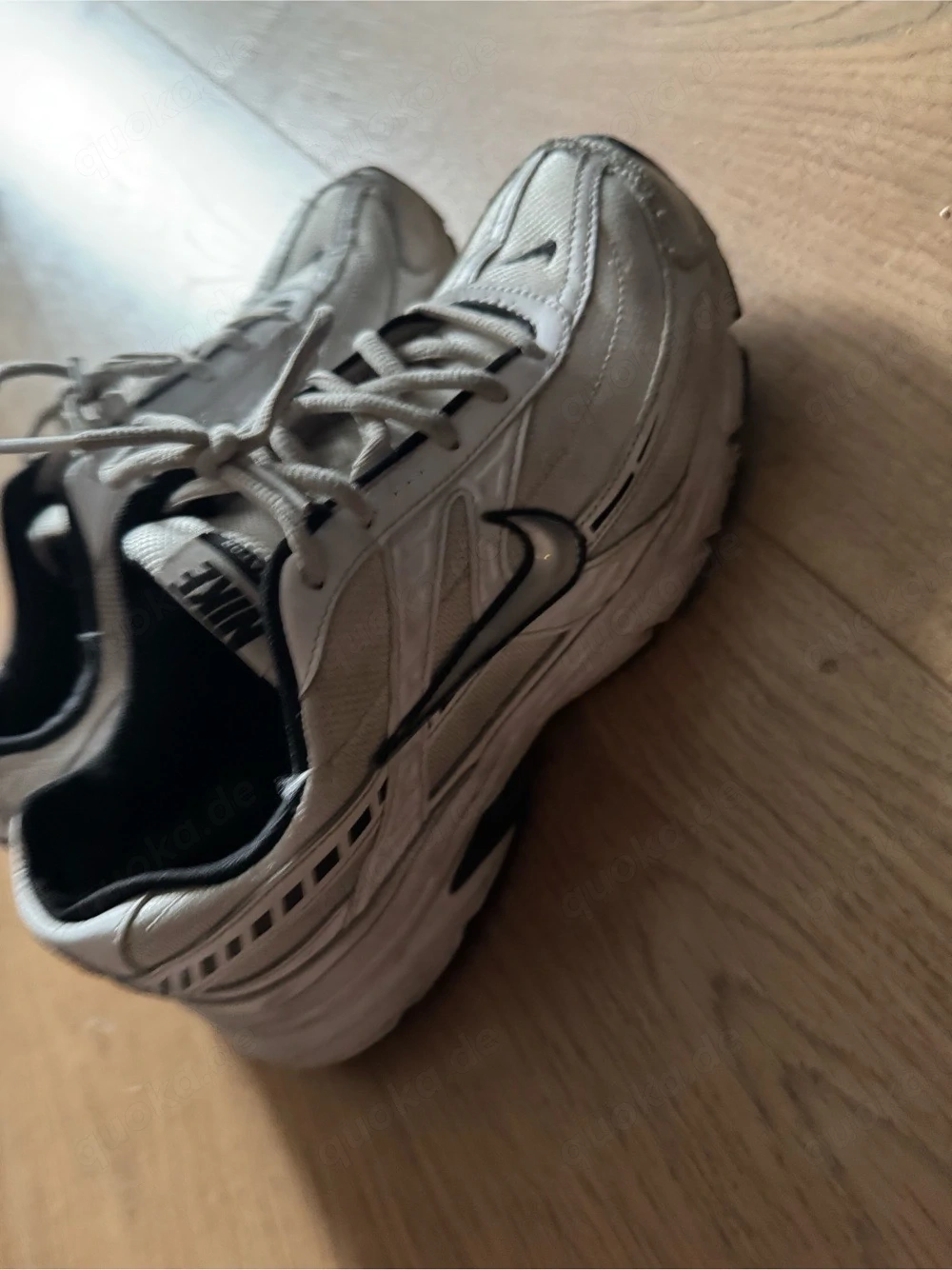 getragene schuhe