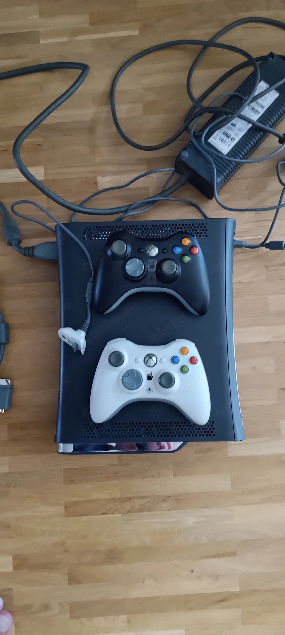 Verkaufe ein Xbox360 Elite +16 Spielen
