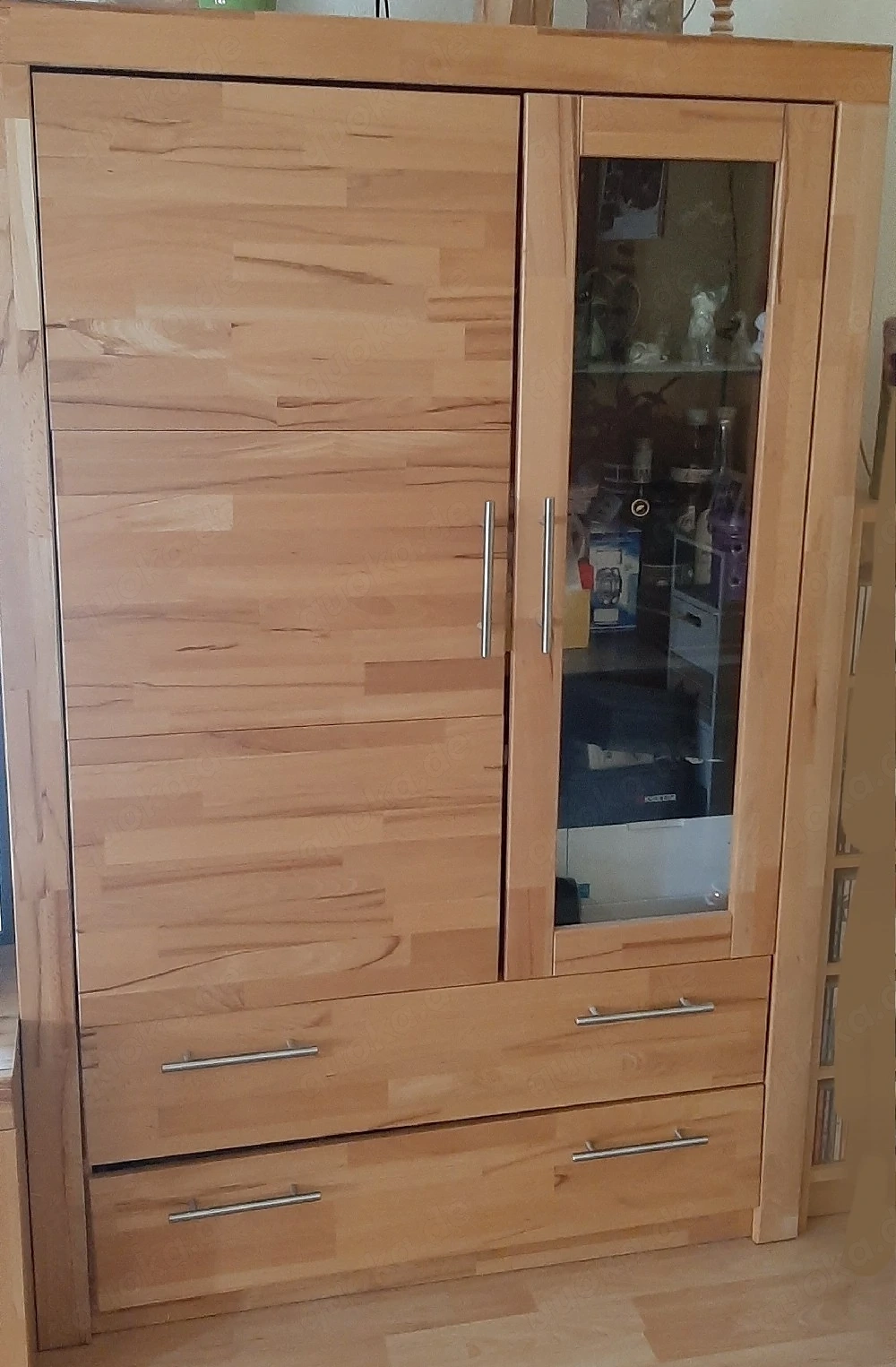 Wohnzimmer Schrank