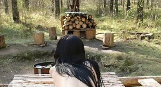Outdoor anonym