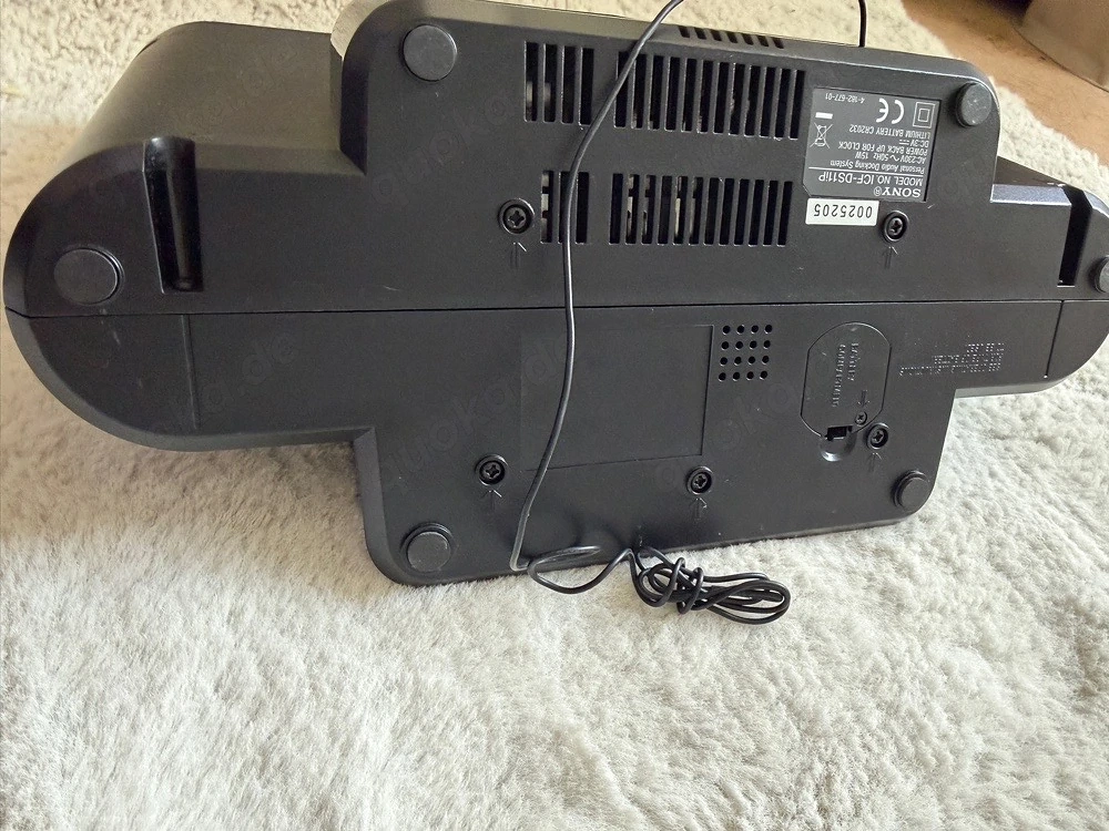     SONY Dock Speaker + Radiowecker | AUX | Top Sound