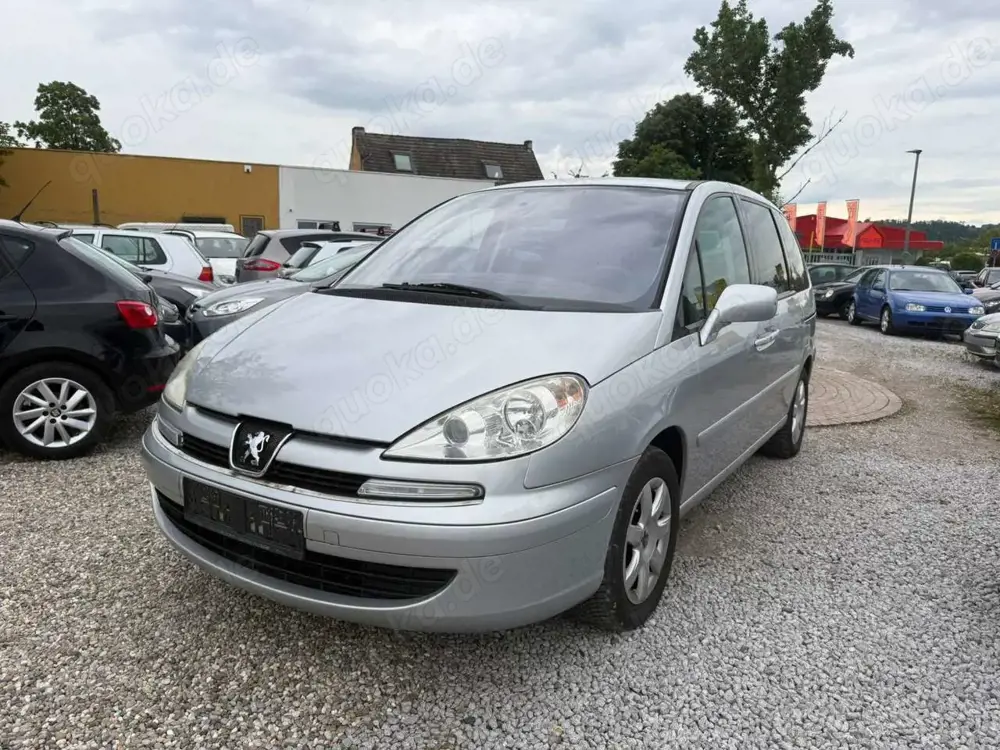 Peugeot 807