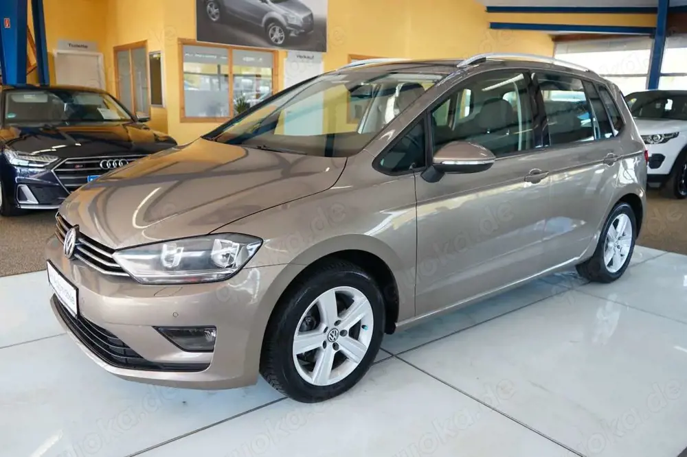 Volkswagen Golf Sportsvan VII BMT AUTOMATIK / NAVI / PDC