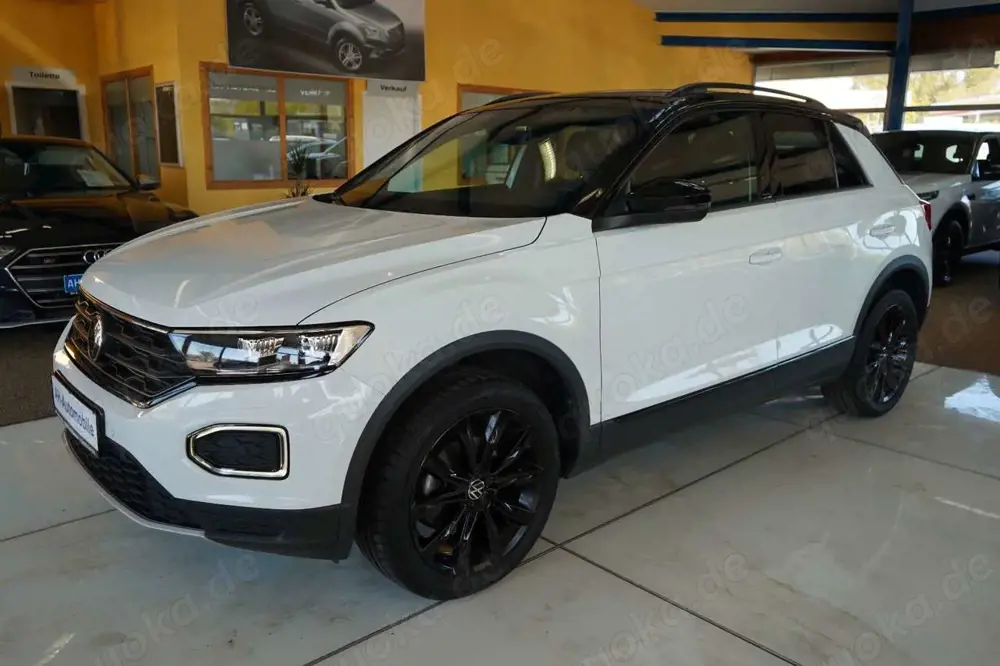Volkswagen T-Roc Style AUTOMATIK / XENON / NAVI / 42TKM