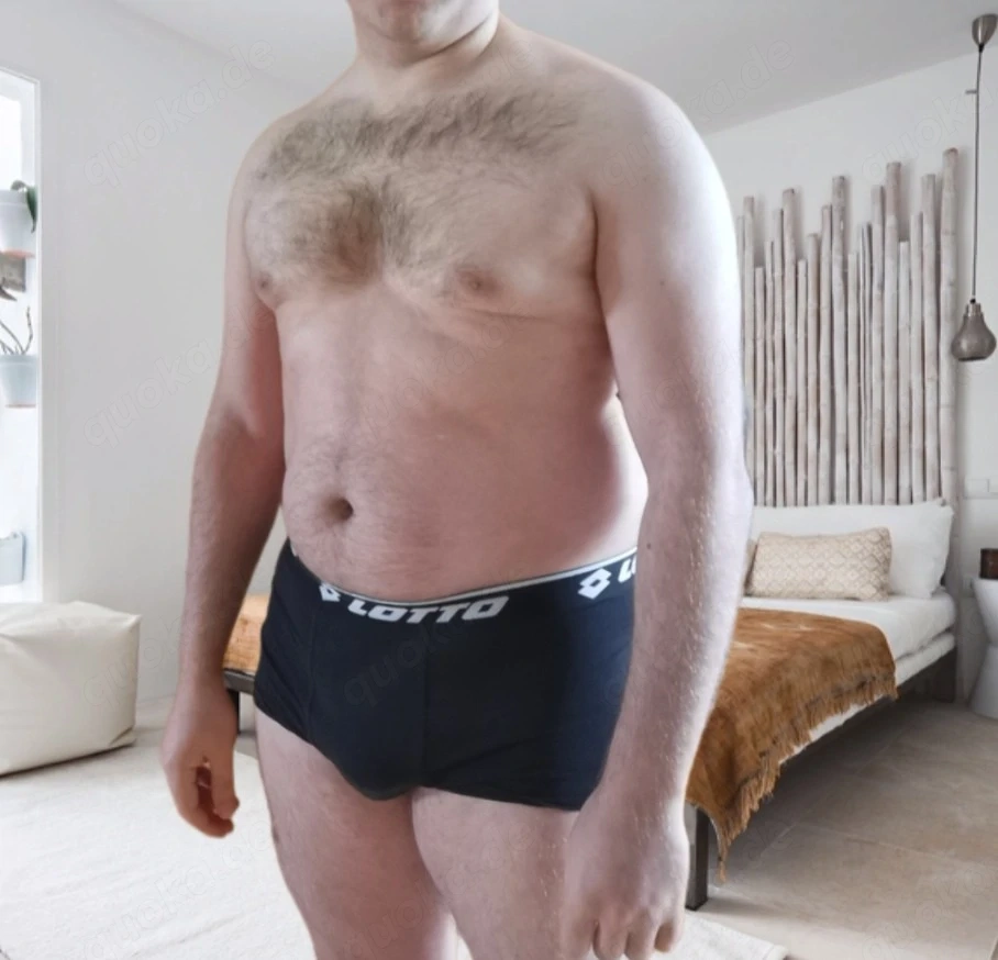Liebevoller junger Mann, 29 sucht reife Dame bis 65+