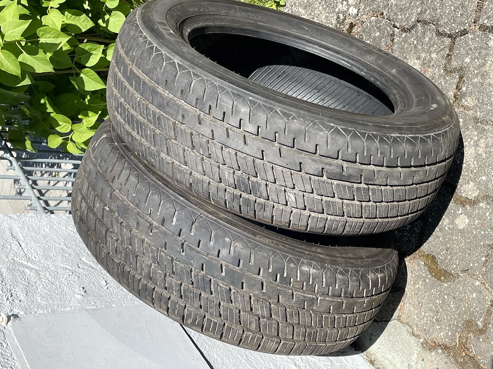 2 x Hankook SR 205 60 R16 C 100 T