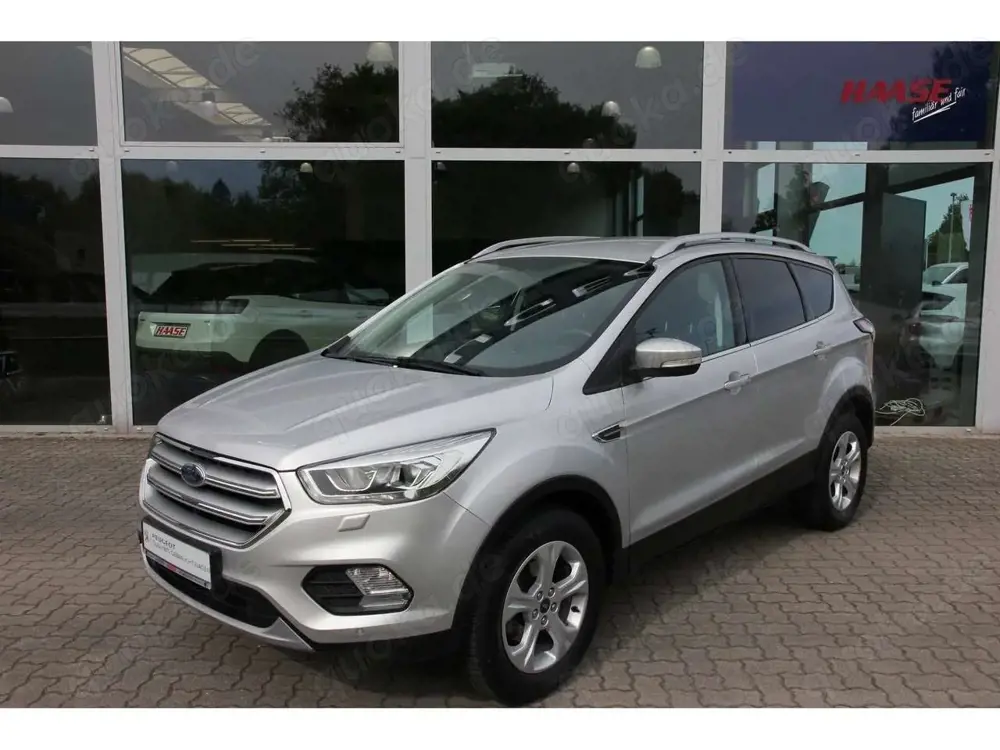Ford Kuga CoolConnect 1.5 EcoBoost 4x2