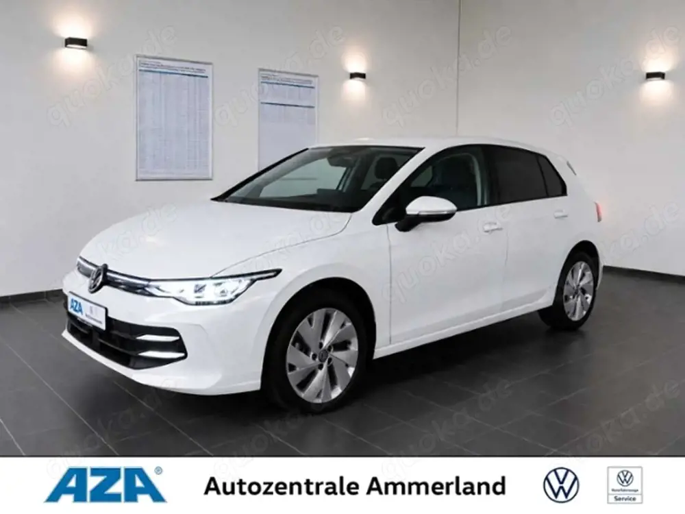 Volkswagen Golf VIII 1.5 eTSI Life DSG Keyless Kamera Sitzh. LED