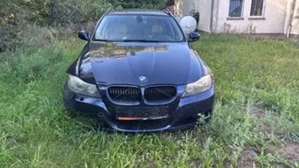 BMW 320 3 Touring 320i/Automatik/Leder/beschädigt