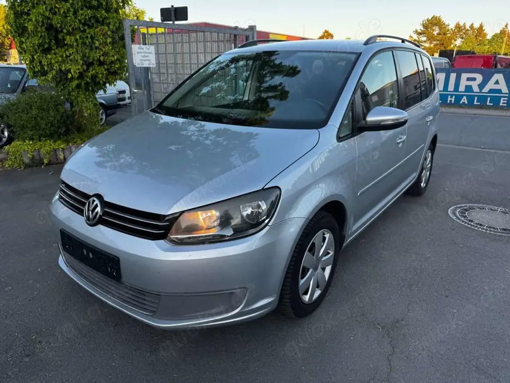 Volkswagen Touran Comfortline BMT 7-Sitze Klima Navi
