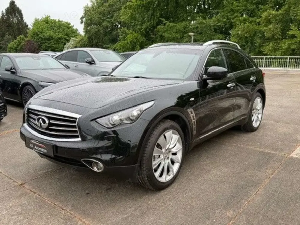 Infiniti FX FX30d  AWD