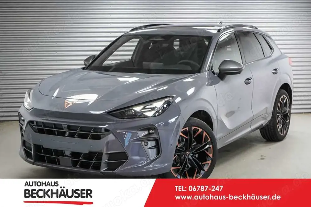 CUPRA Terramar 2,0 TSI DSG 4x4 VZ - LAGER 195 kW (265 PS), Aut...
