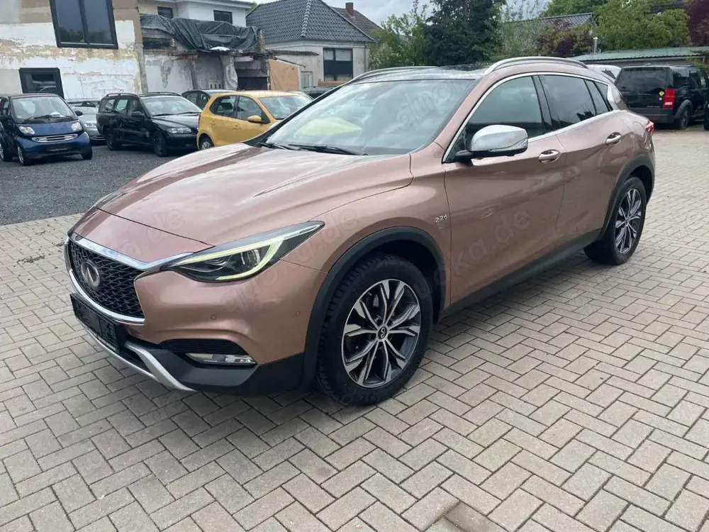 Infiniti QX30 2.2d DCT AWD Premium Tech