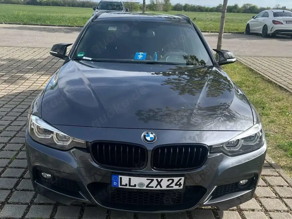 BMW 320 320i Touring Aut. Sport Line