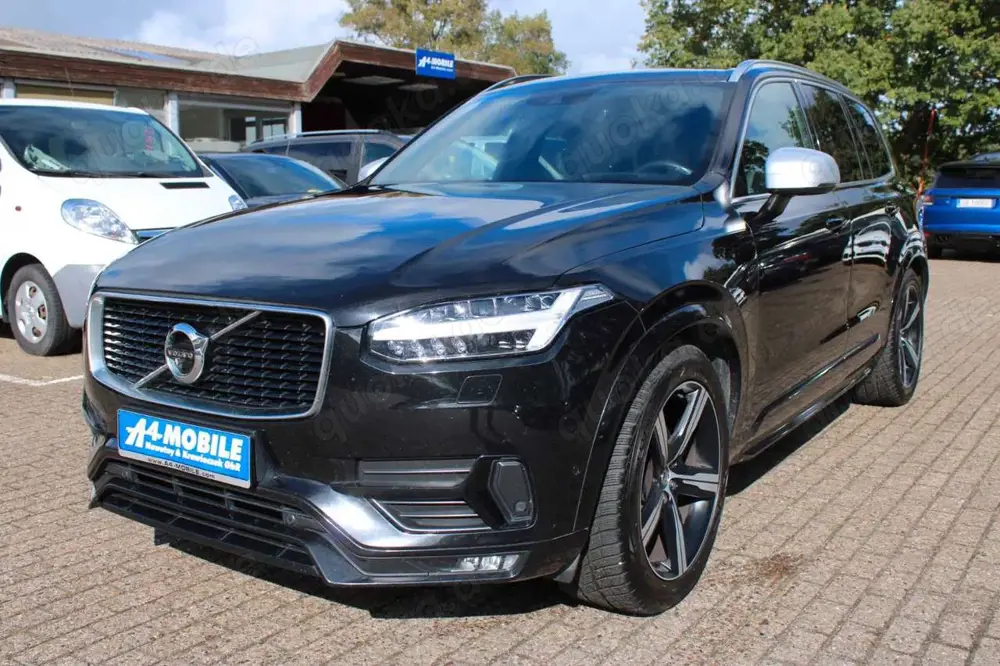 Volvo XC90 R Design AWD Navi Pano AHK Kamera