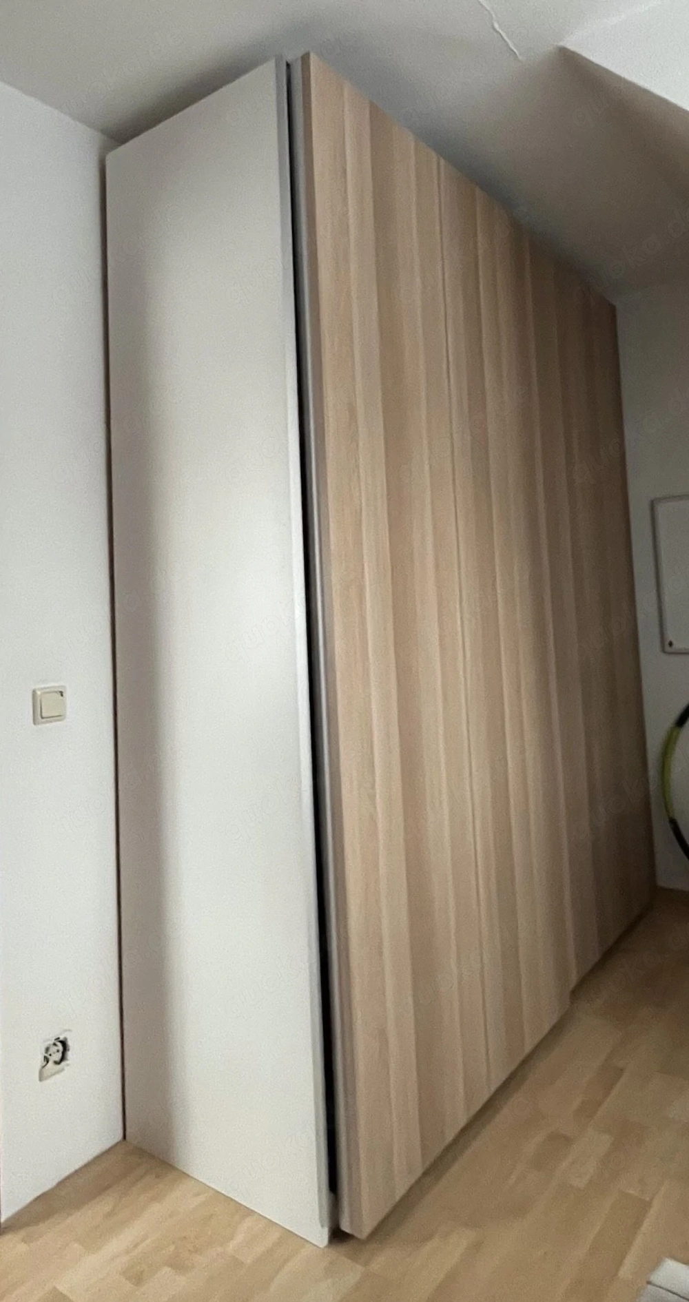 **Ikea PAX Schrank**