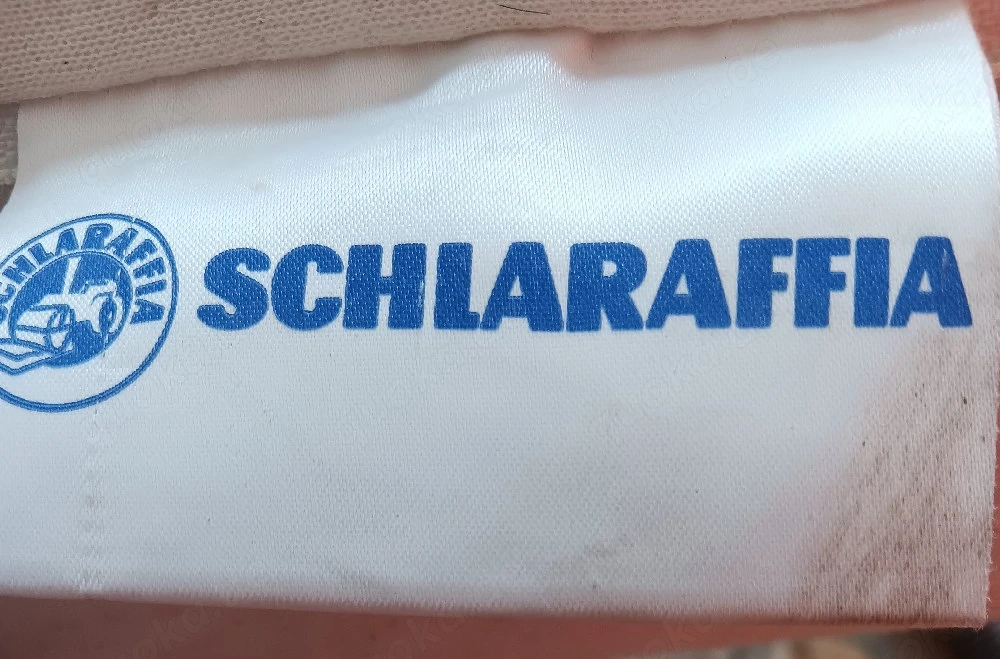 2 Matratzen und 1 Lattenrost