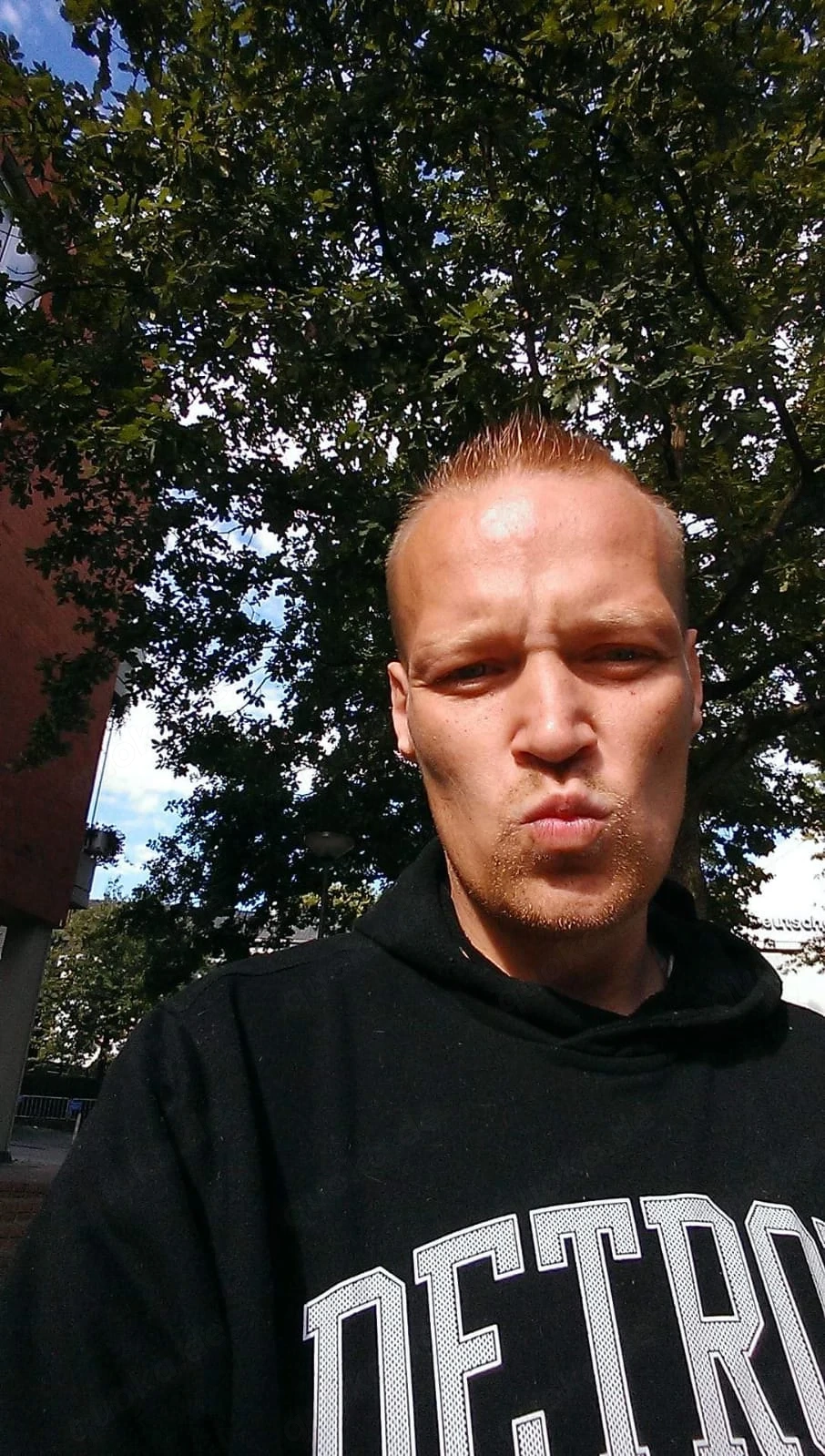 Suche eroticke Stunden 