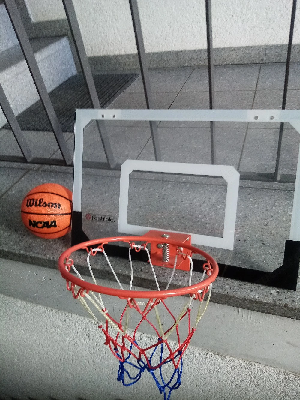 Verkaufe Basketball Korb mit Ball