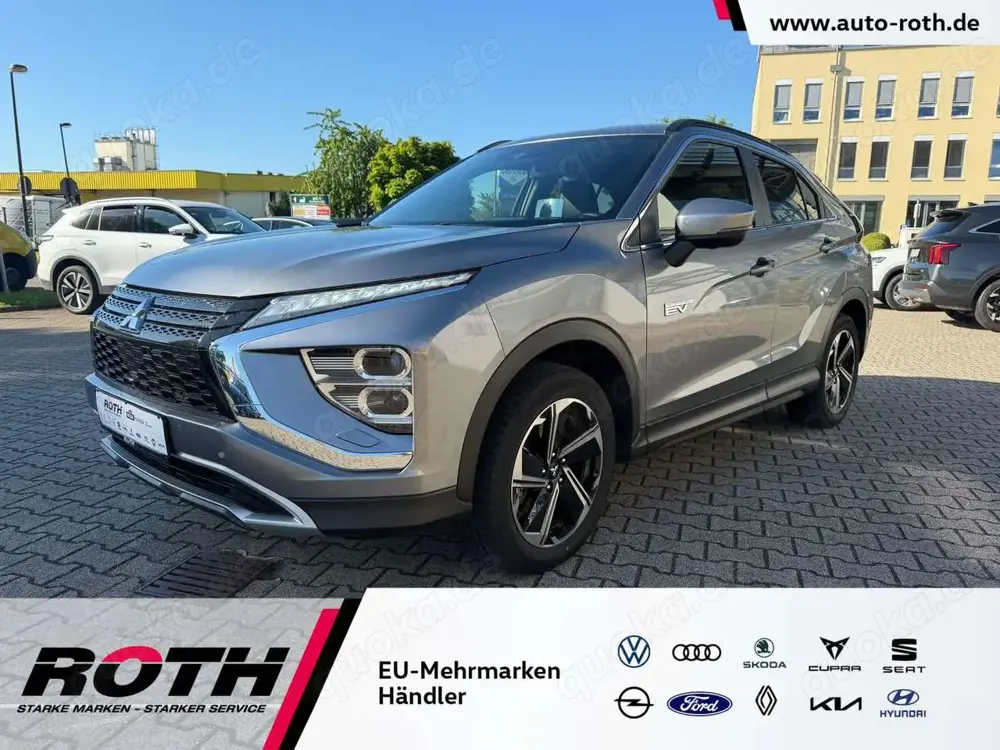 Mitsubishi Eclipse Cross Intro Edition Hybrid 4WD *LED*NAVI