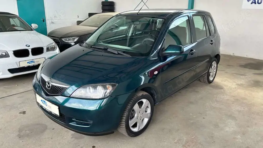 Mazda 2