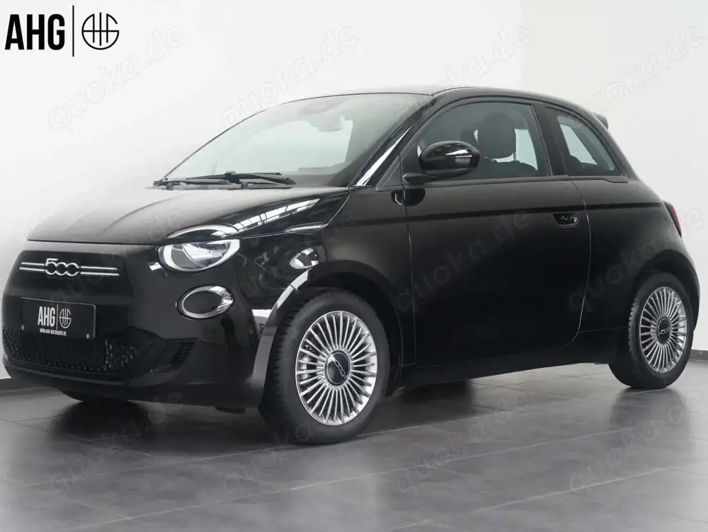 Fiat 500e Icon 87KW/42kWh/DC-LADEN/NAVI/KAMERA