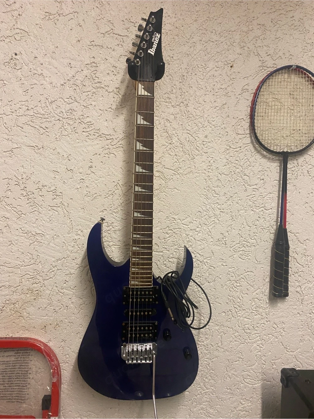 Ibanez E-Gitarre mit Line 6 verstärker
