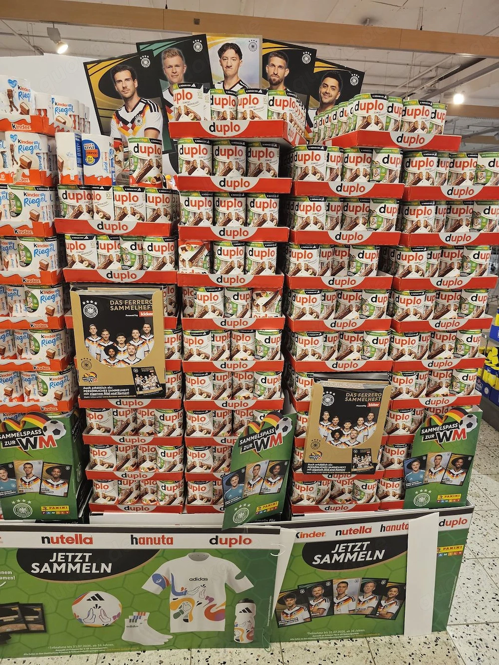 Suche Ferrero WM Sammelcodes