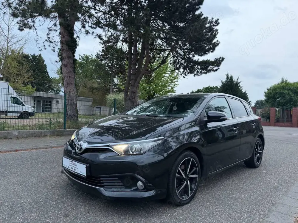 Toyota Auris Edition-S+ TÜV NEU Garantie 1 Hand