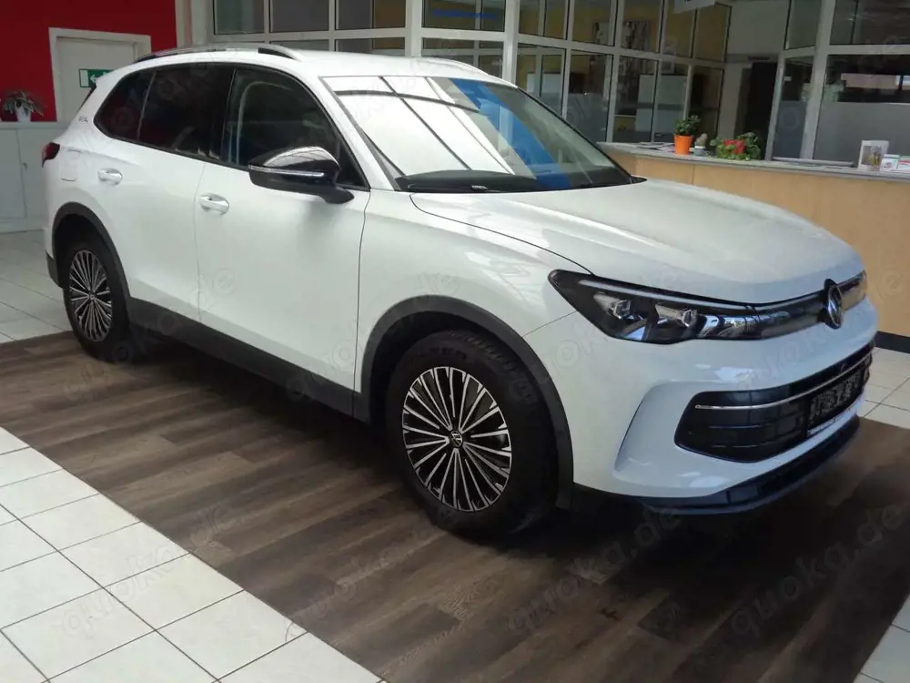 Volkswagen Tiguan 1.5 eTSI GOAL DSG.AHK.Navi.LED-IQ.RFK.ACC